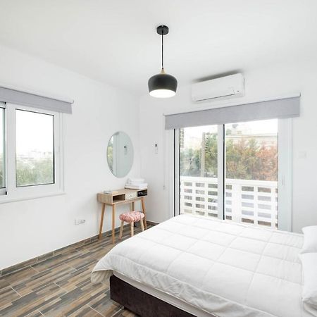 Happy Stay Apartment - Halefka Court Larnaca Luaran gambar