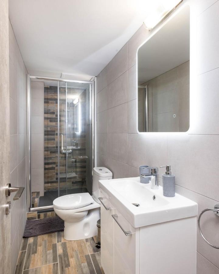 Happy Stay Apartment - Halefka Court Larnaca Luaran gambar