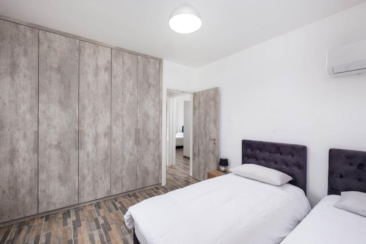 Happy Stay Apartment - Halefka Court Larnaca Luaran gambar