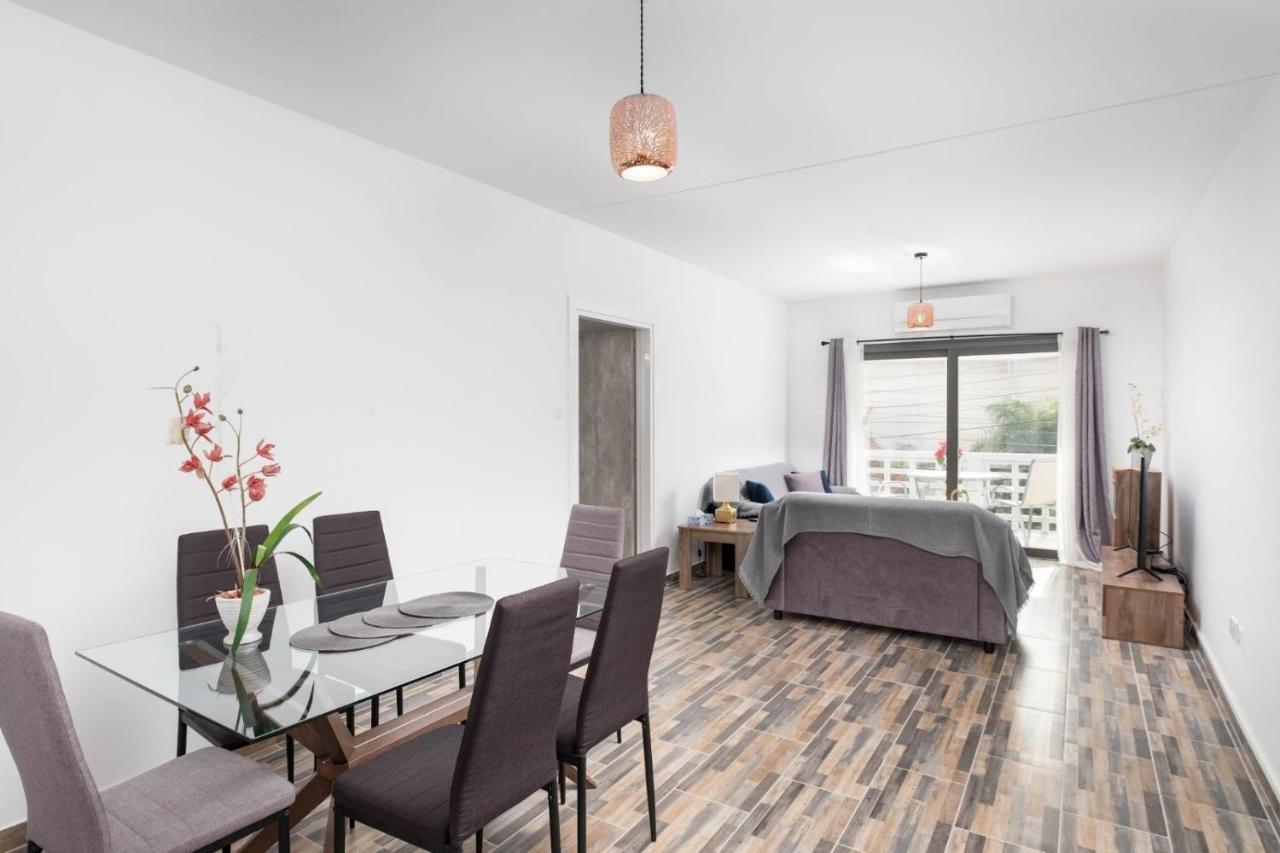 Happy Stay Apartment - Halefka Court Larnaca Luaran gambar