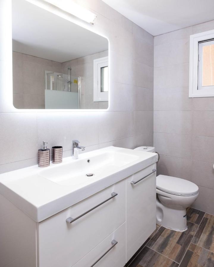 Happy Stay Apartment - Halefka Court Larnaca Luaran gambar
